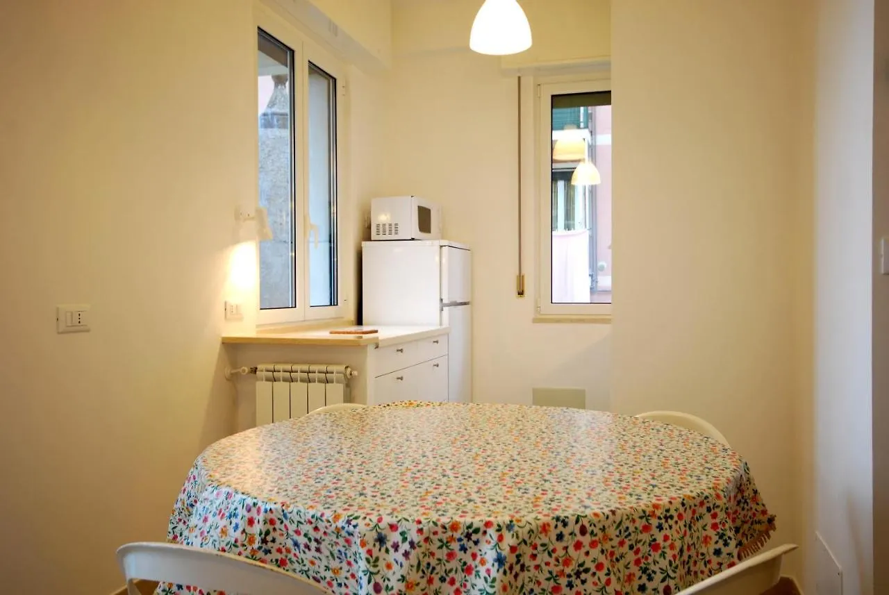 Appartamenti con giardino e posto auto per famiglie e biker Finale Ligure
